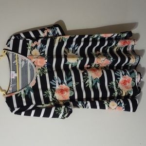 LuLaRoe L Perfect T
